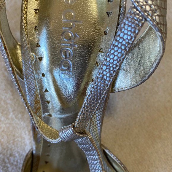 Le Chateau Gold Strappy Shoes - Picture 5 of 9